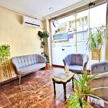 Kadikoey Suite