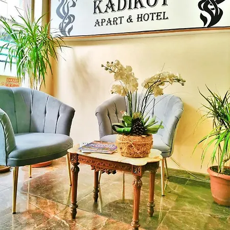 ホテル Kadikoey Suite *